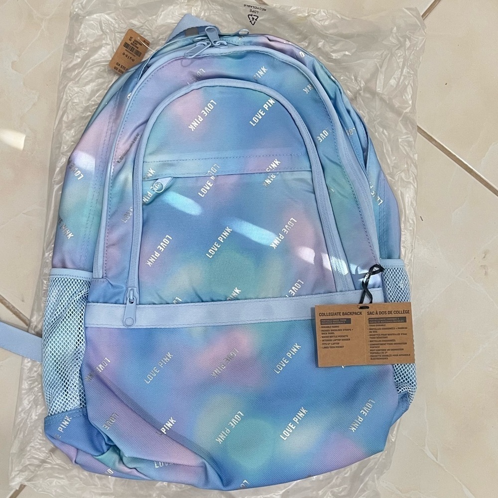 - Pink backpack - Picture 1 of 3